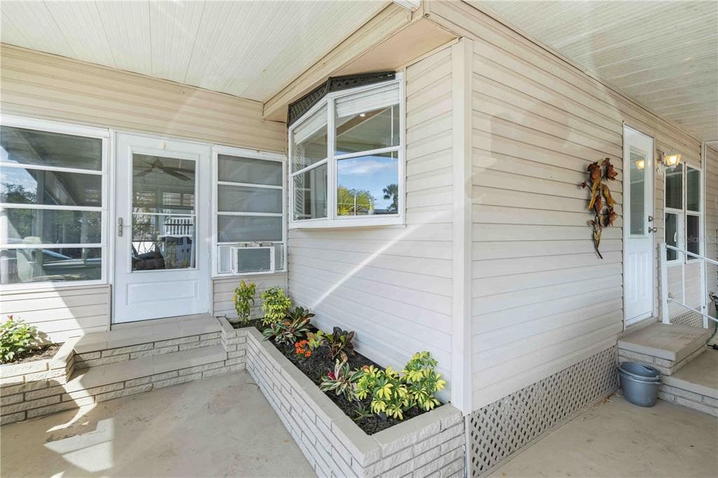 10303 BURNT STORE ROAD # 54, PUNTA GORDA, FL 33950 — zdjęcie 2