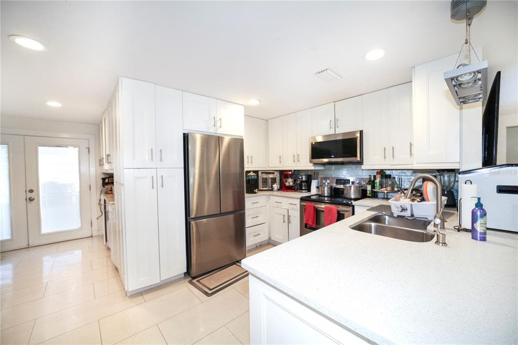 2653 22ND STREET, SARASOTA, FL 34234 — zdjęcie 3
