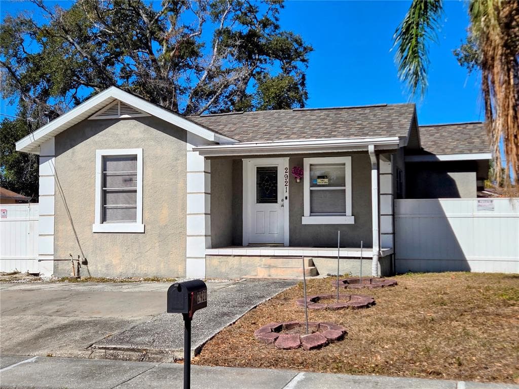 2921 W WALNUT STREET, TAMPA, FL 33607