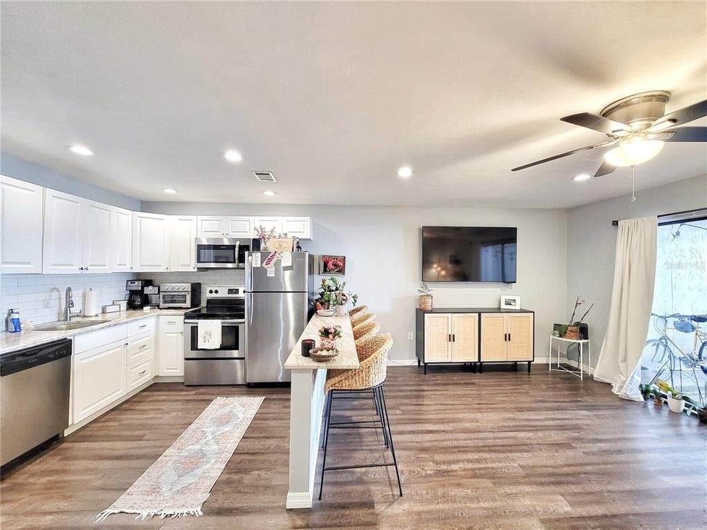 2830 SW 14TH DRIVE, GAINESVILLE, FL 32608 — zdjęcie 5