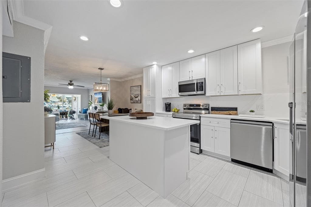 1008 APOLLO BEACH BOULEVARD # 103, APOLLO BEACH, FL 33572 — zdjęcie 5