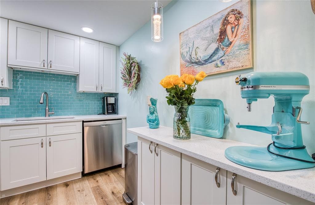 10216 REGAL DRIVE # 310, LARGO, FL 33774 — zdjęcie 4