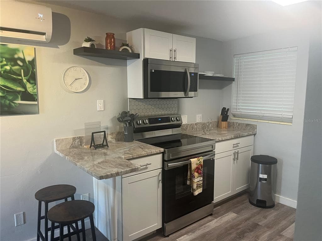 115 CLEVELAND AVENUE, LARGO, FL 33770 — zdjęcie 2