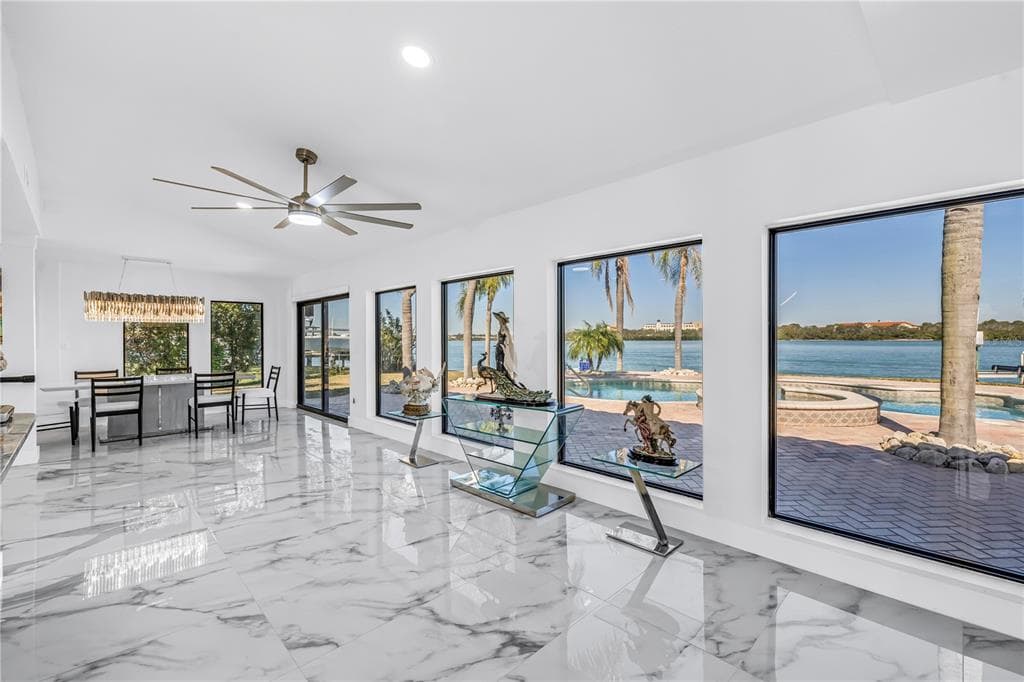 583 CRYSTAL DRIVE, MADEIRA BEACH, FL 33708 — zdjęcie 4