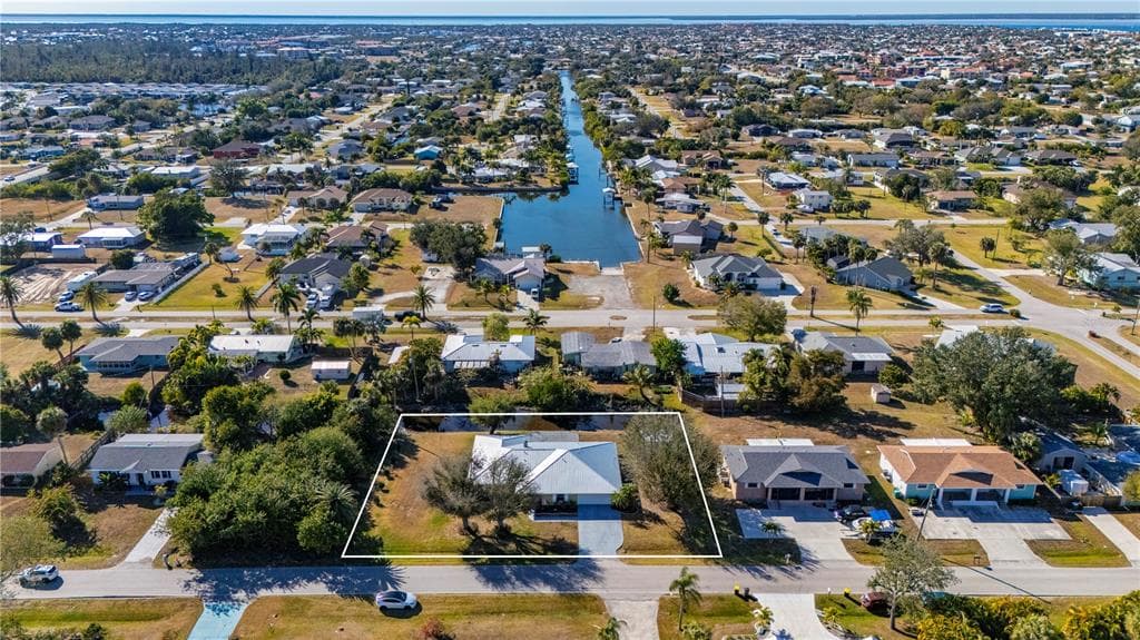 3001 VASCO STREET, PUNTA GORDA, FL 33950 — zdjęcie 2
