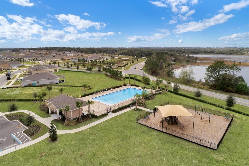 189 LUXMORE ROAD, GROVELAND, FL 34736 — zdjęcie 5