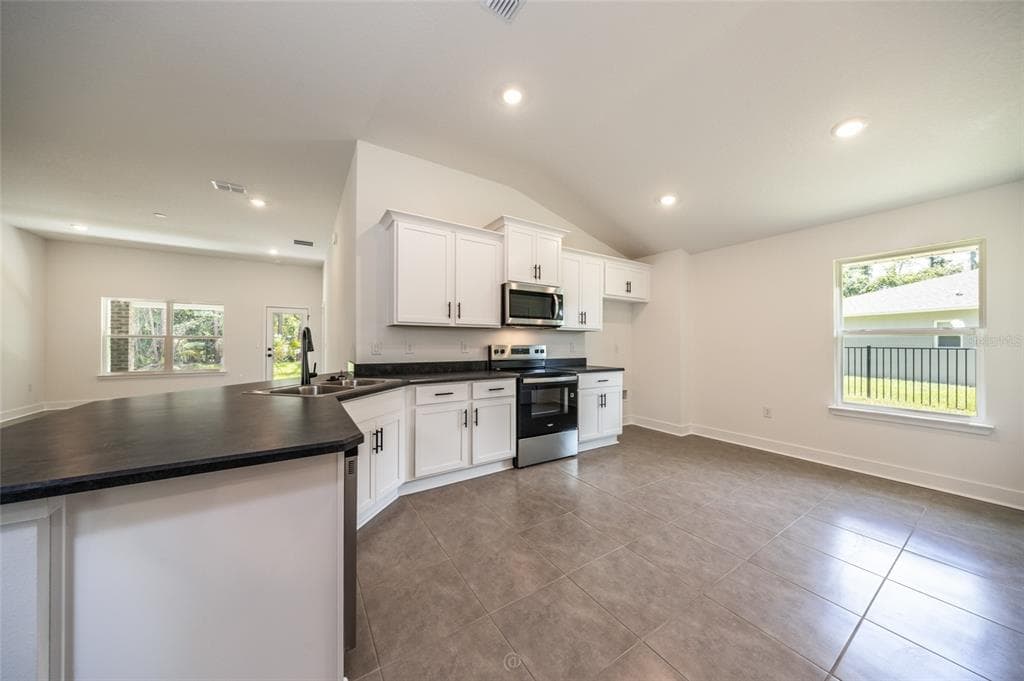 77 PICKERING DRIVE, PALM COAST, FL 32164 — zdjęcie 4