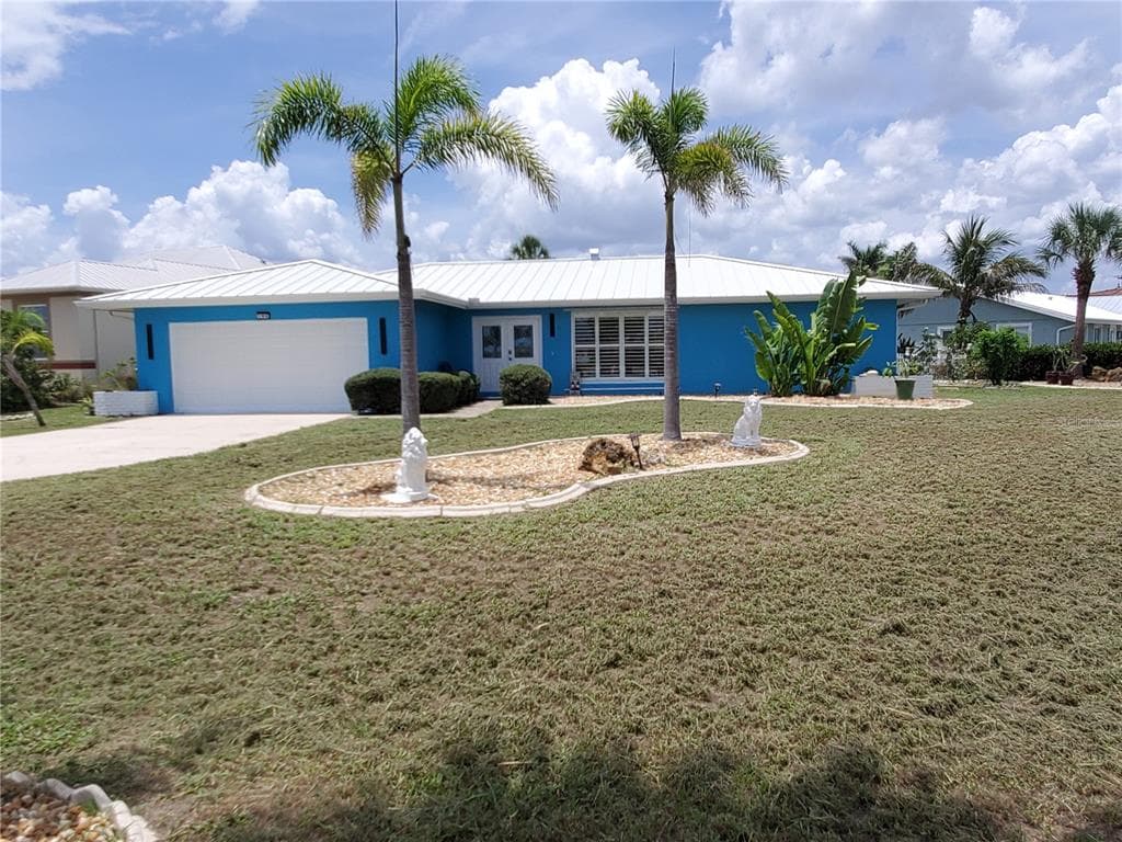 190 CASA LANE, PUNTA GORDA, FL 33950