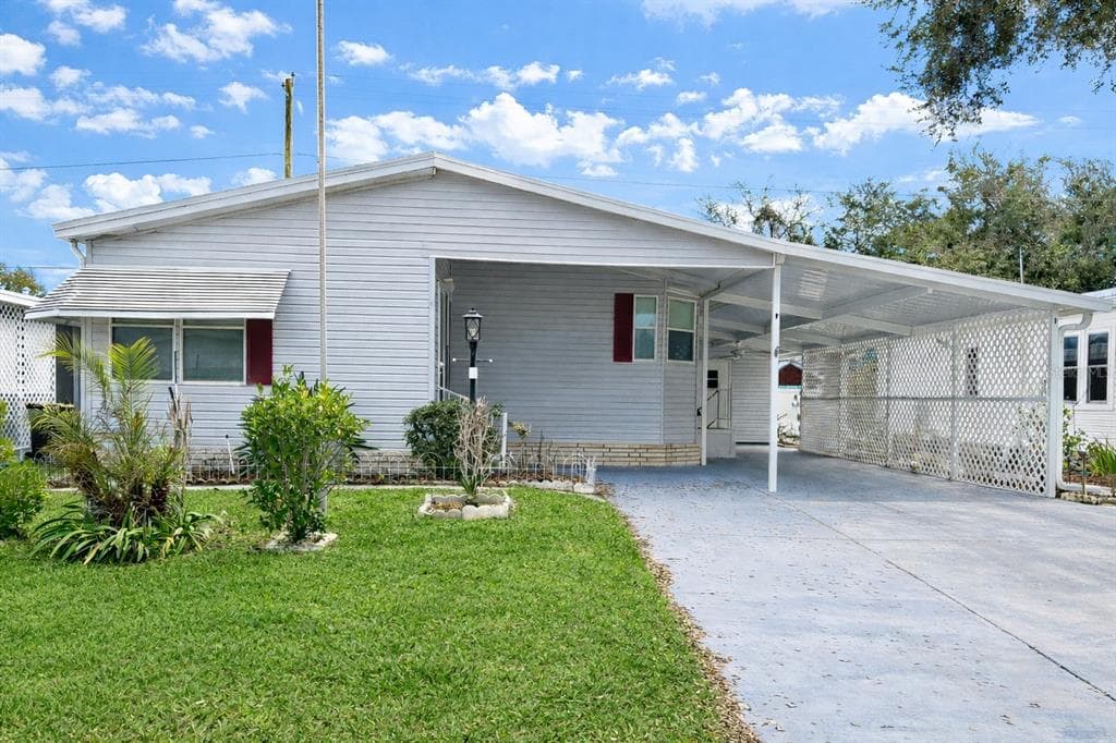 6086 SOUTHERN OAKS DRIVE SE, WINTER HAVEN, FL 33884