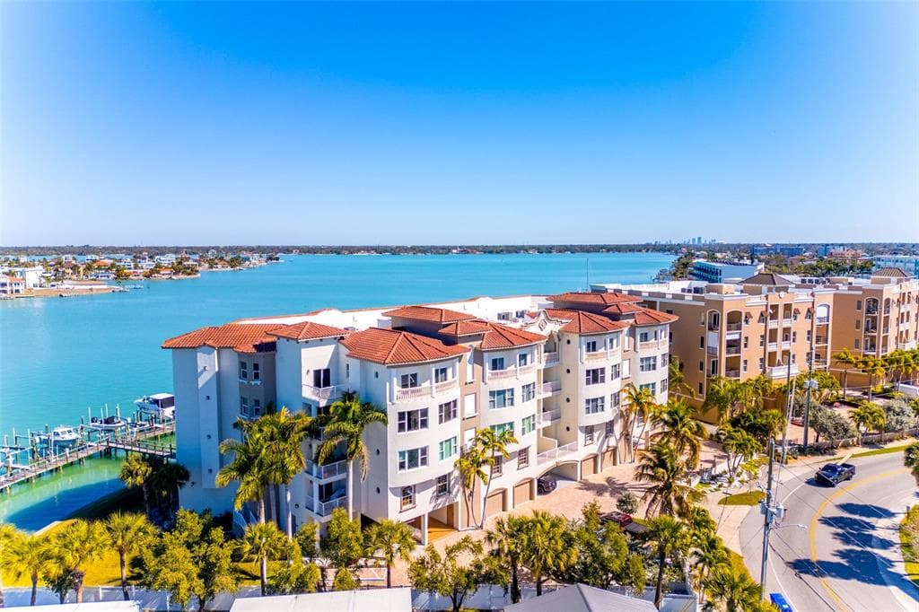 220 108TH AVENUE # 304, TREASURE ISLAND, FL 33706 — zdjęcie 4
