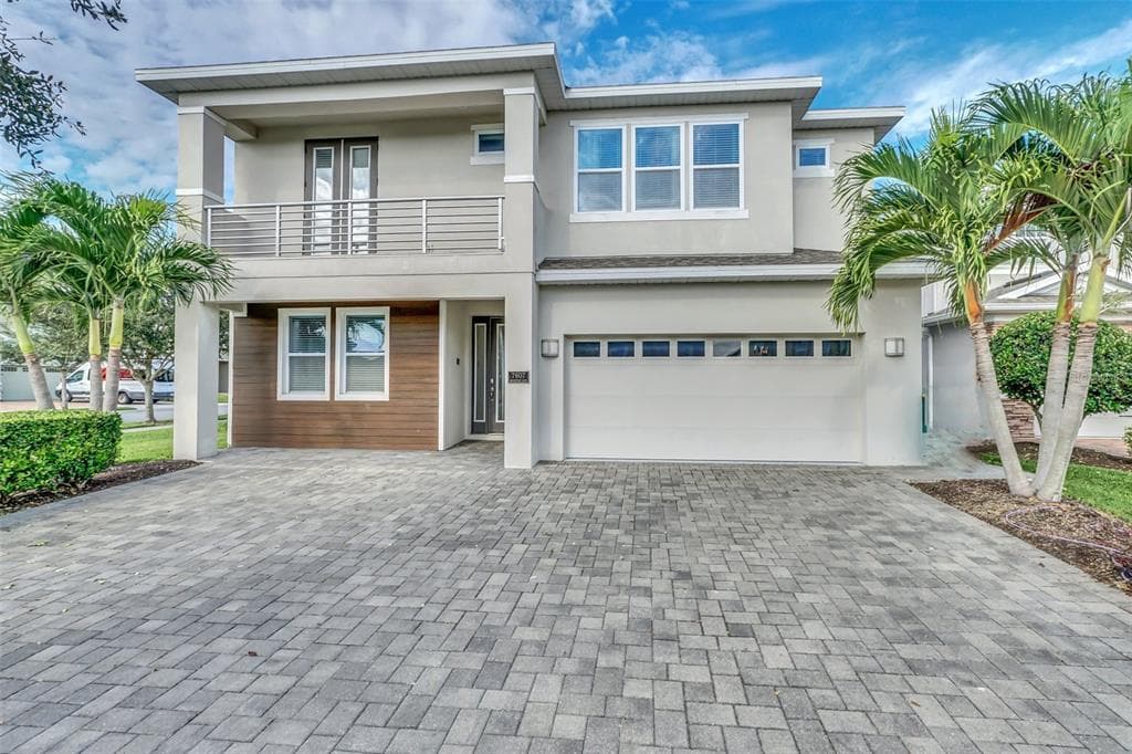 7607 MACKINAW LANE, KISSIMMEE, FL 34747