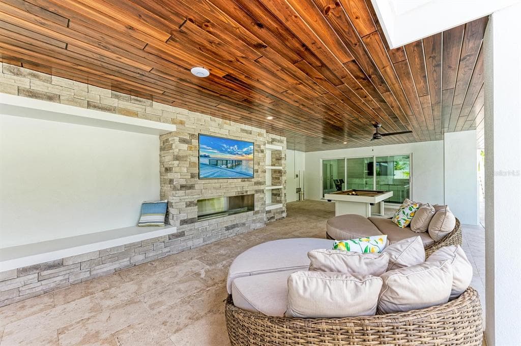 215 83RD STREET, HOLMES BEACH, FL 34217 — zdjęcie 5