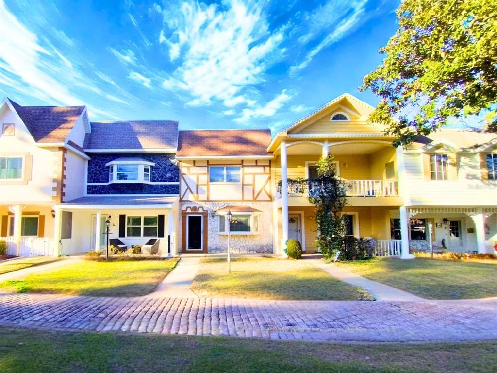 8830 SW 98 PLACE # M, OCALA, FL 34481