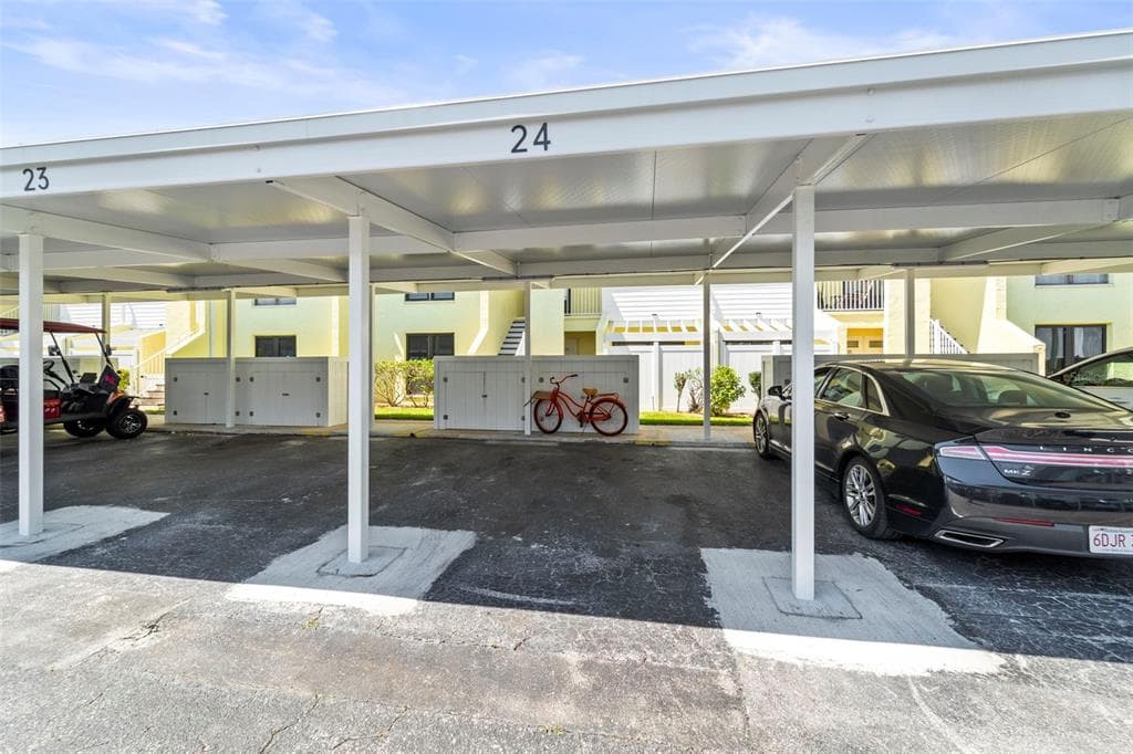 1 WINDRUSH BOULEVARD # 24, INDIAN ROCKS BEACH, FL 33785 — zdjęcie 4