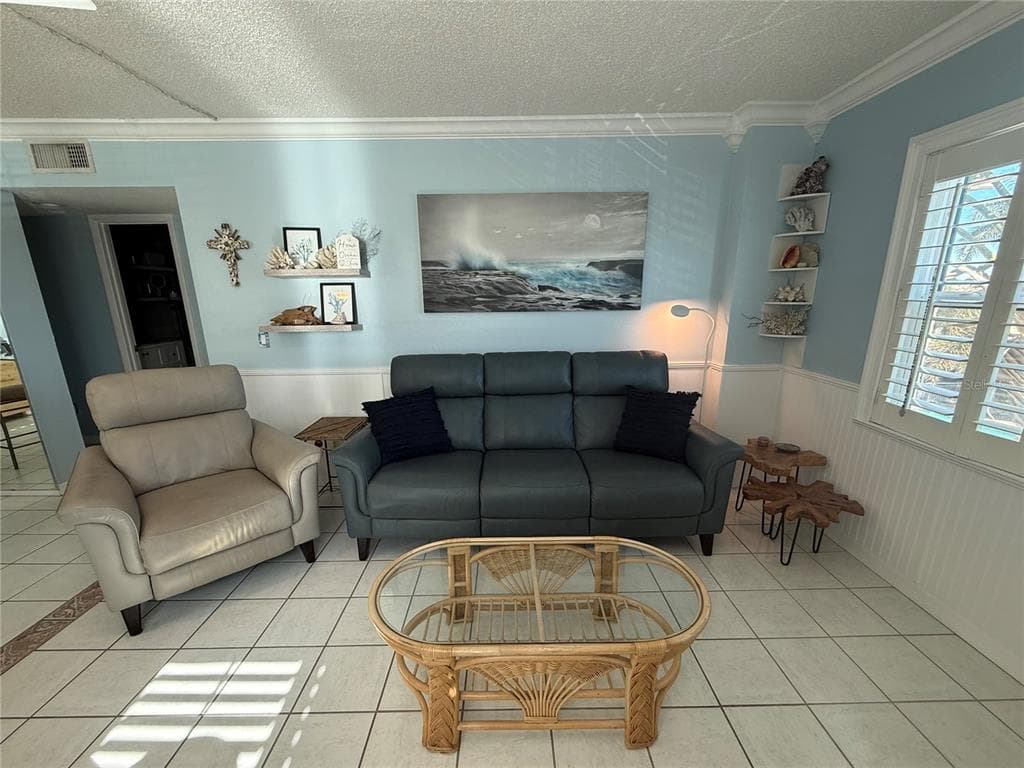 18650 GULF BLVD # 316, INDIAN SHORES, FL 33785 — zdjęcie 2