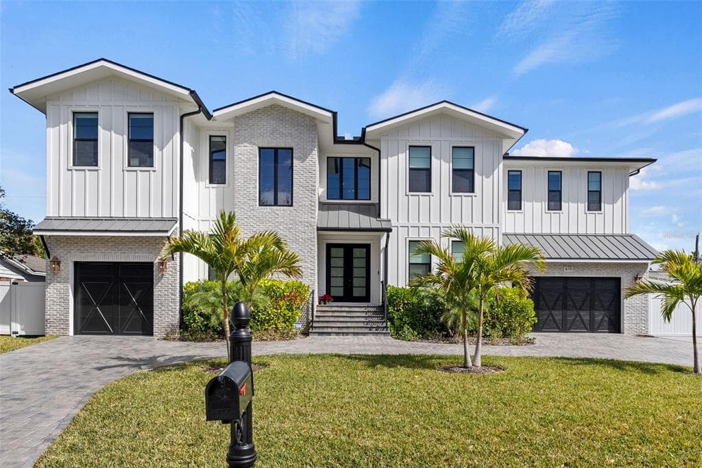 615 LUZON AVENUE, TAMPA, FL 33606