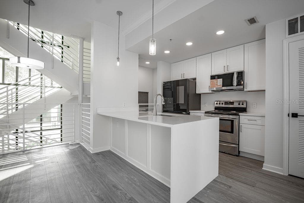 460 E JACKSON STREET # 2, ORLANDO, FL 32801 — zdjęcie 3