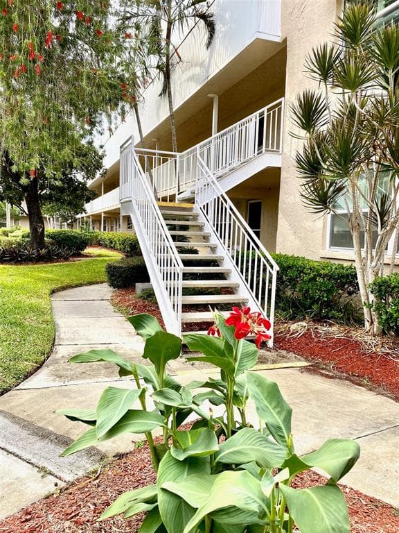 10032 65TH AVENUE N # 17, ST PETERSBURG, FL 33708 — zdjęcie 3
