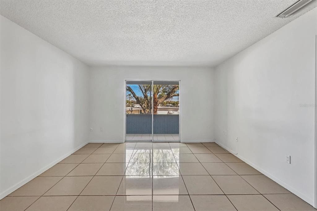 5503 FOUNTAIN LAKE CIRCLE # A204, BRADENTON, FL 34207 — zdjęcie 3