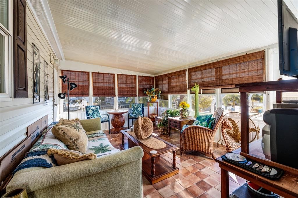 134 AMERICANA COURT NE # 216, ST PETERSBURG, FL 33702 — zdjęcie 4