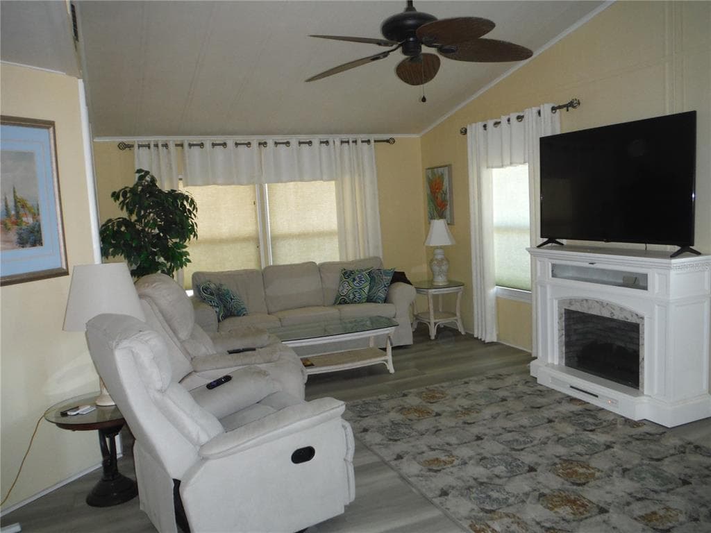 98 SUGAR BEAR DRIVE # 57, SAFETY HARBOR, FL 34695 — zdjęcie 3