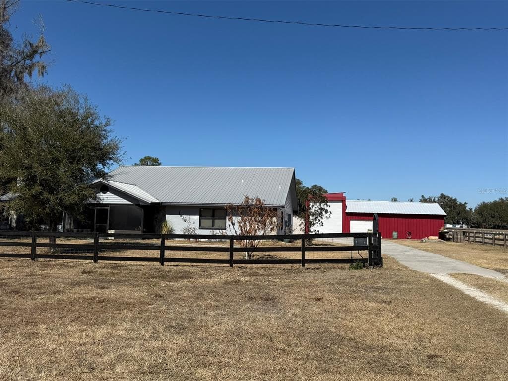 1815 EWELL ROAD, LAKELAND, FL 33811