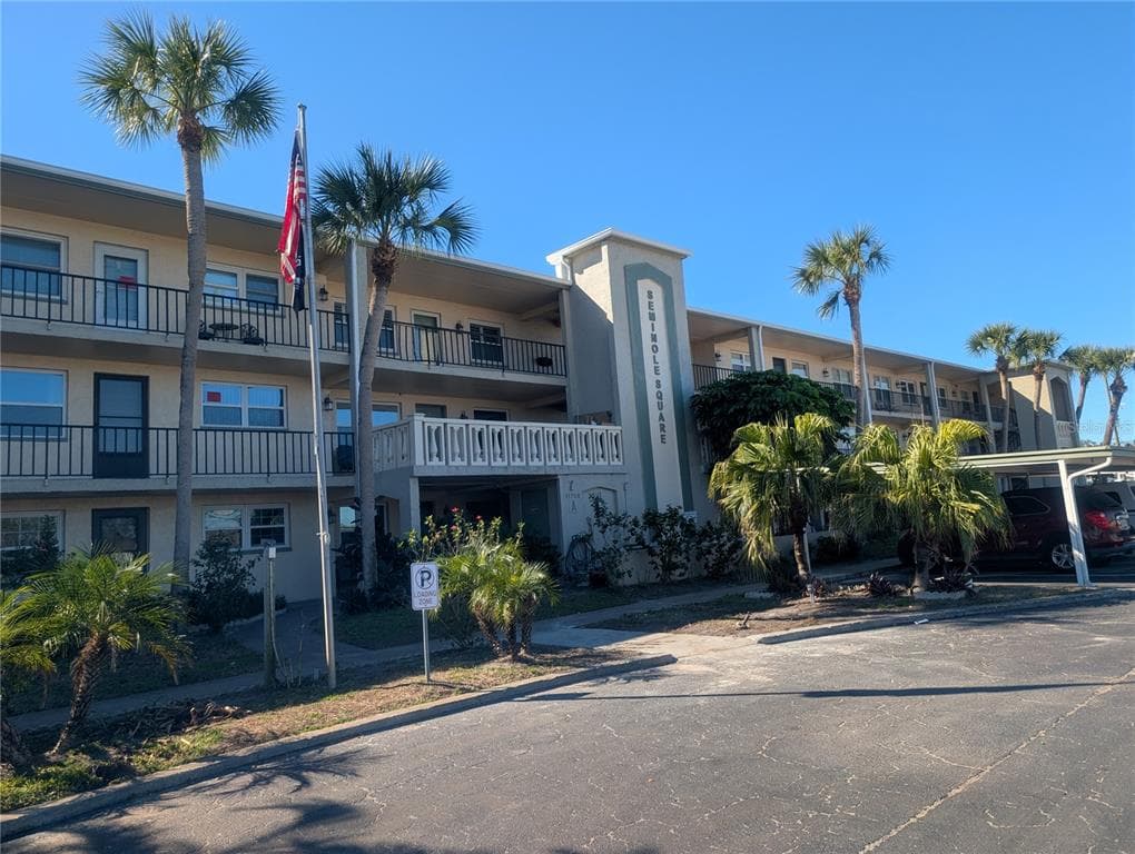 11620 PARK BOULEVARD # 209, SEMINOLE, FL 33772