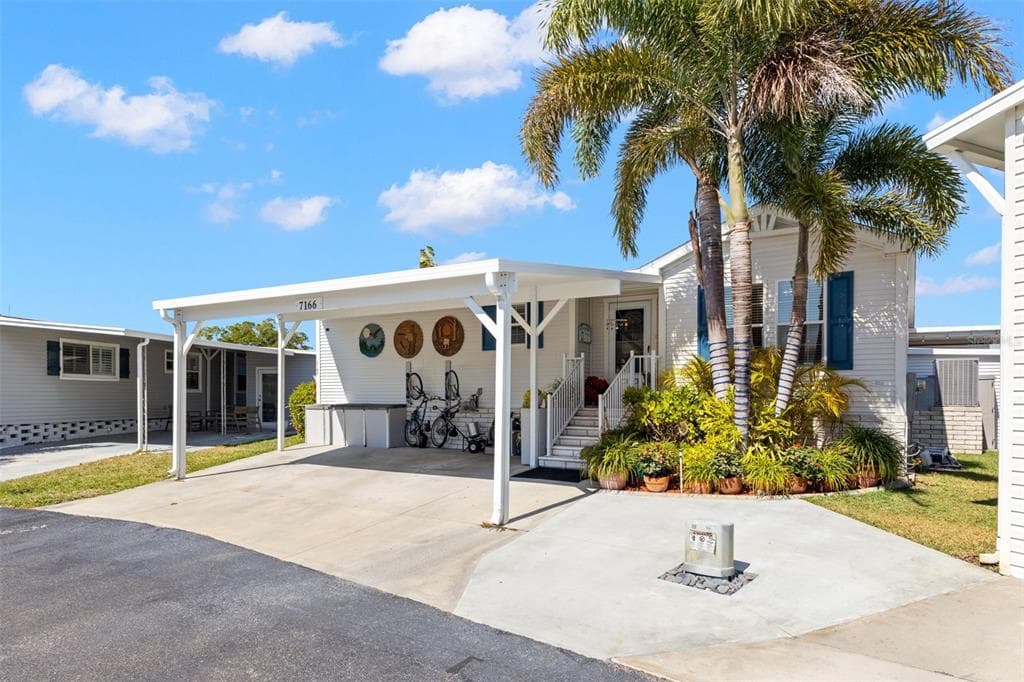 7166 MOUNT ARLINGTON DRIVE NE # 418, ST PETERSBURG, FL 33702 — zdjęcie 2