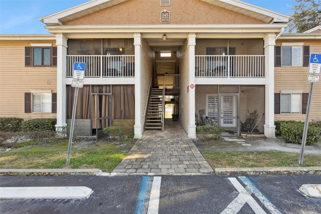 145 N PEARL LAKE CSWY # 208, ALTAMONTE SPRINGS, FL 32714