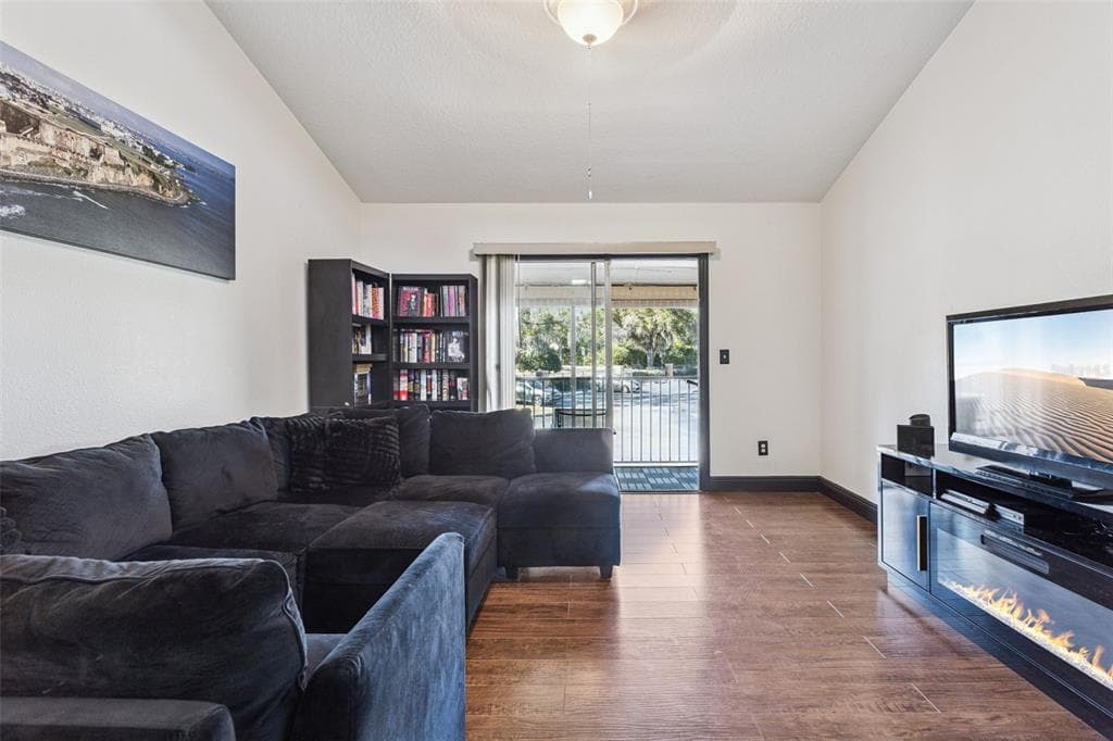 145 N PEARL LAKE CSWY # 208, ALTAMONTE SPRINGS, FL 32714 — zdjęcie 5