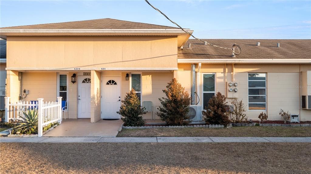 4311 CLUB CIRCLE, LAKESHORE, FL 33854 — zdjęcie 3