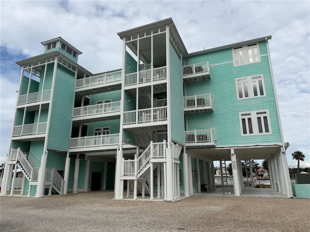 6990 SW HWY 358 # 2B, STEINHATCHEE, FL 32359