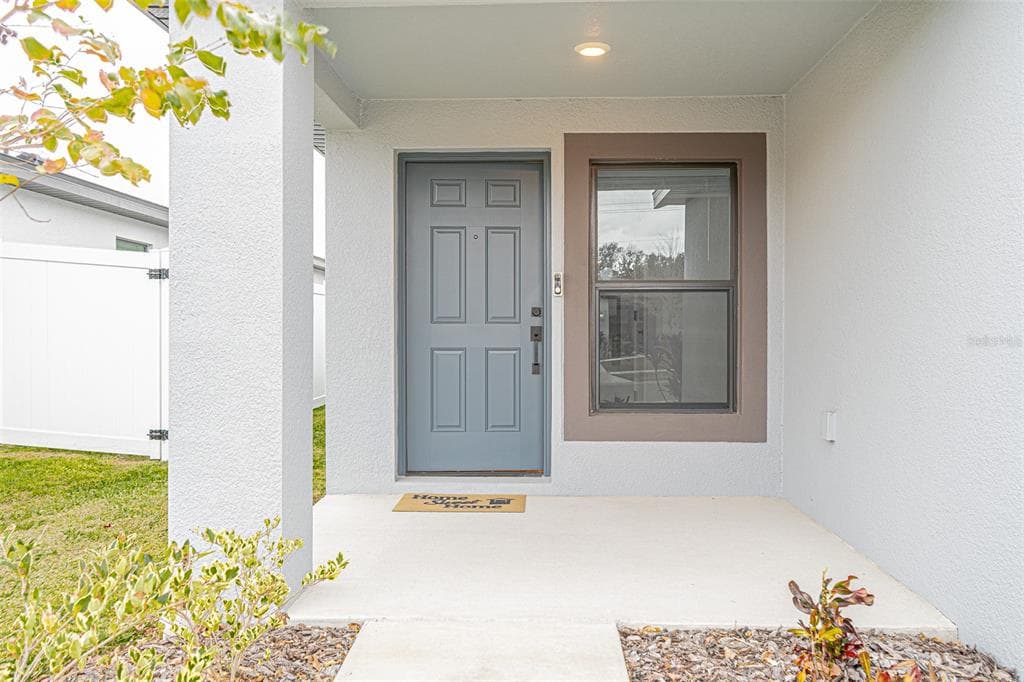 1375 AHOY AVENUE, TAMPA, FL 33619 — zdjęcie 2