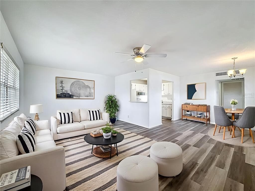 202 BEDFORD TRAIL # 103, SUN CITY CENTER, FL 33573 — zdjęcie 3
