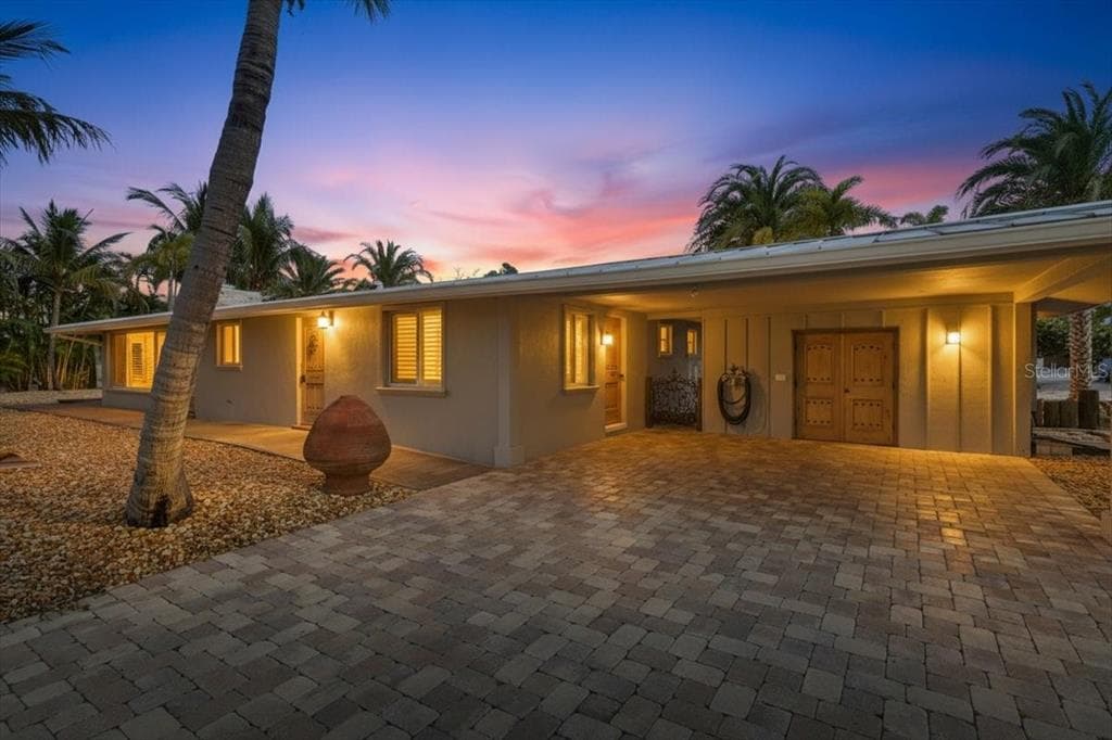 834 JUNGLE QUEEN WAY, LONGBOAT KEY, FL 34228 — zdjęcie 2