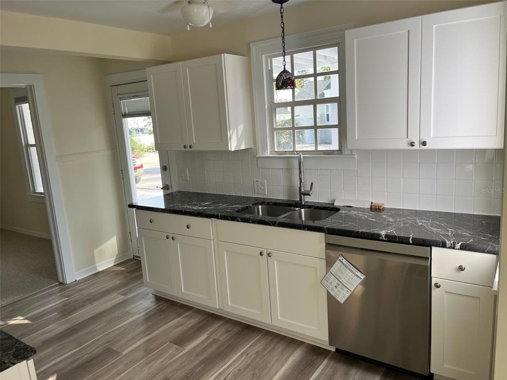 8401 W GULF BOULEVARD, TREASURE ISLAND, FL 33706 — zdjęcie 4