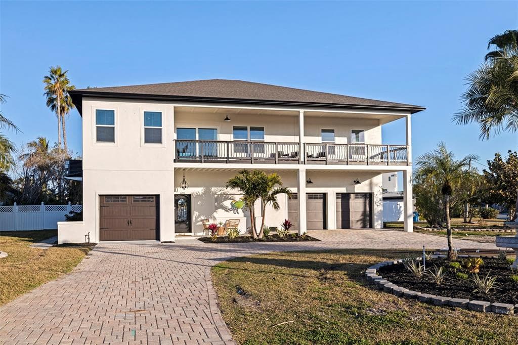 605 115TH AVENUE, TREASURE ISLAND, FL 33706