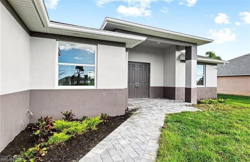 925 NW 9TH AVENUE, CAPE CORAL, FL 33993 — zdjęcie 2