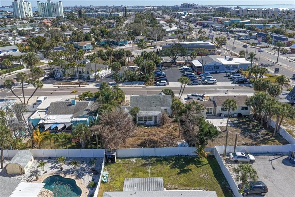 429 70TH AVENUE, ST PETE BEACH, FL 33706 — zdjęcie 2