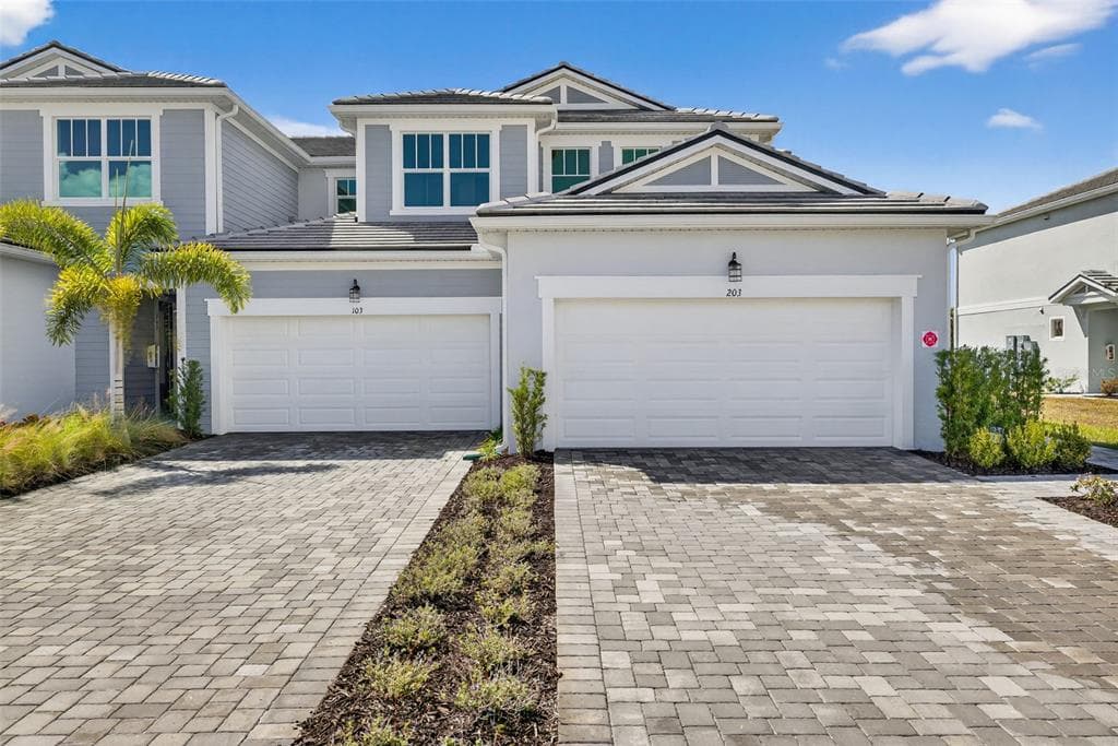 17375 MOONFLOWER DRIVE # 203, VENICE, FL 34293