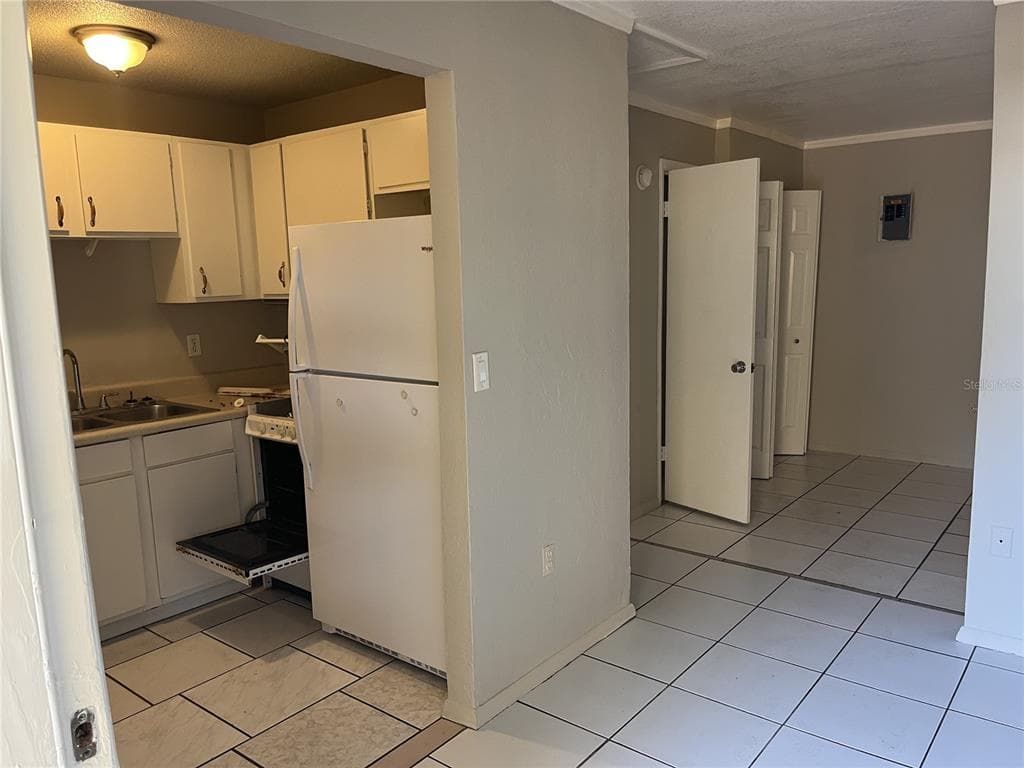 231 S ORANGE STREET, SEBRING, FL 33870 — zdjęcie 4
