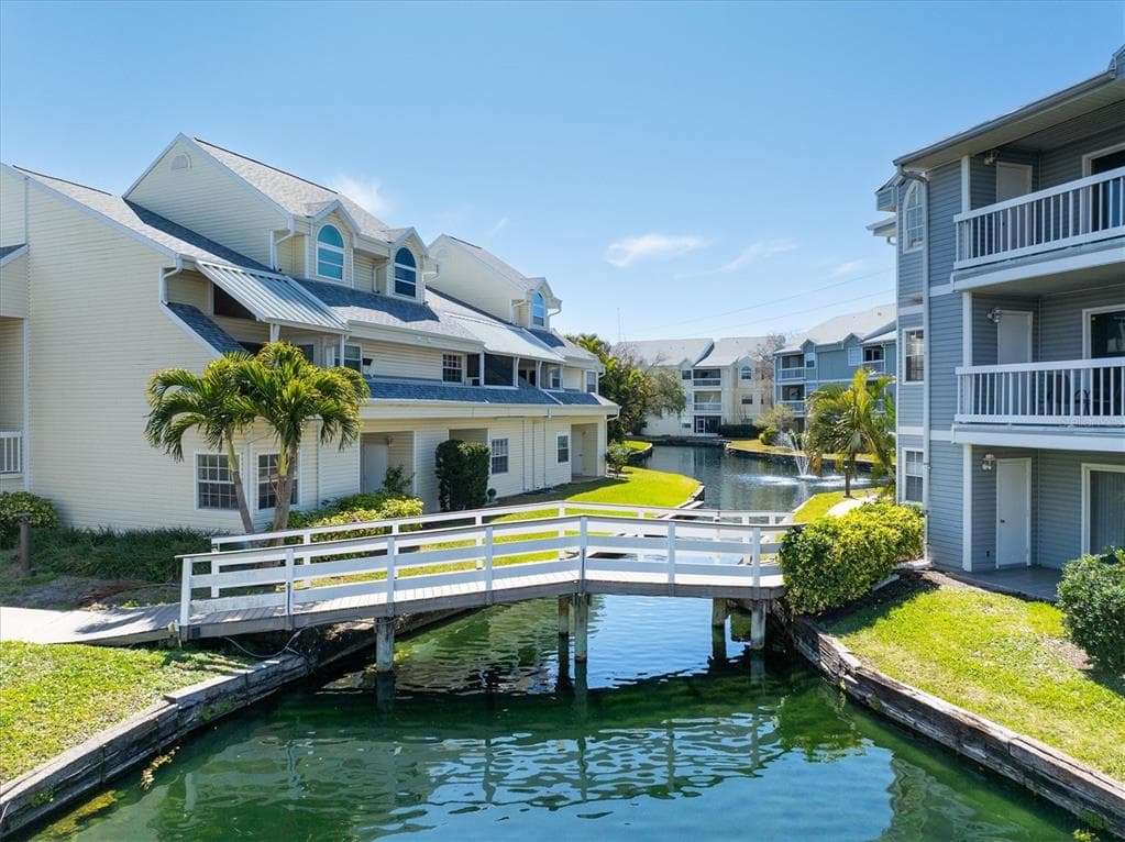 6931 STONES THROW CIRCLE N # 5302, ST PETERSBURG, FL 33710 — zdjęcie 2