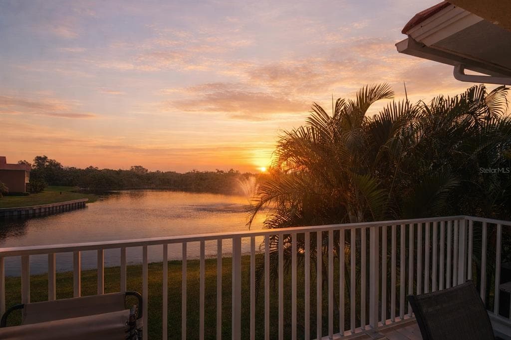 17 FRANKLIN COURT S # C, ST PETERSBURG, FL 33711