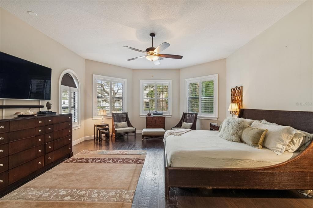 2906 W HAWTHORNE ROAD, TAMPA, FL 33611 — zdjęcie 5