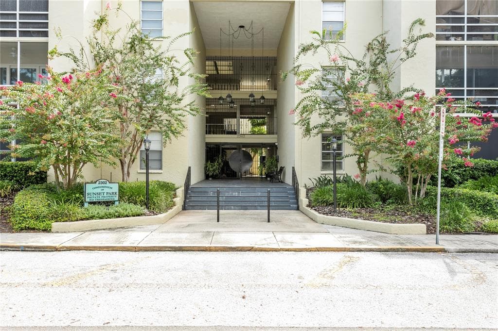 2302 S MANHATTAN AVENUE # 111, TAMPA, FL 33629