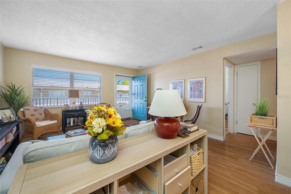 5217 81ST STREET N # 16, ST PETERSBURG, FL 33709 — zdjęcie 4