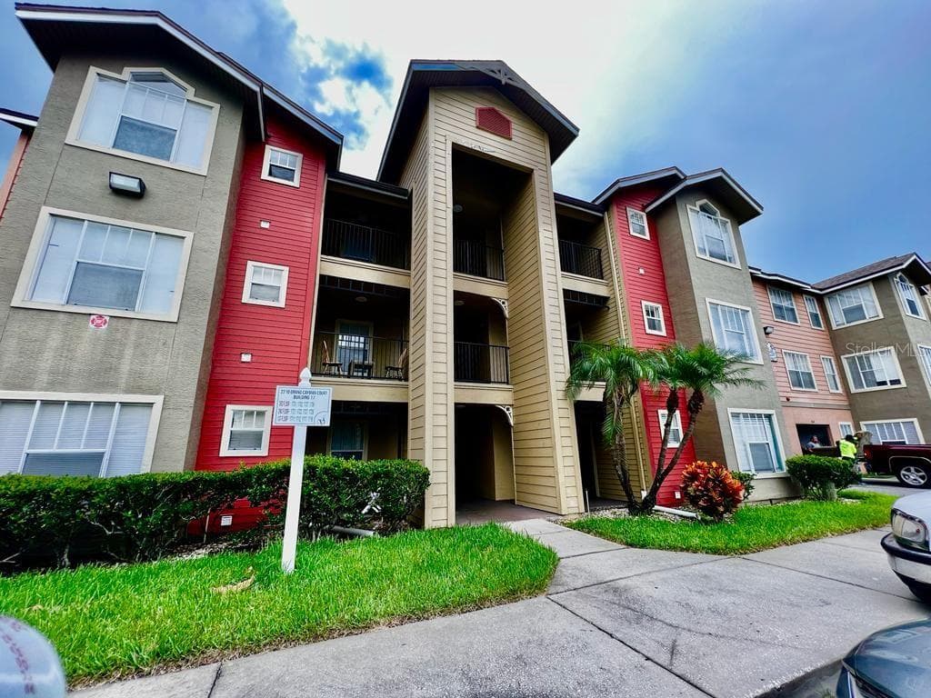 2210 GRAND CAYMAN COURT # 1722, KISSIMMEE, FL 34741