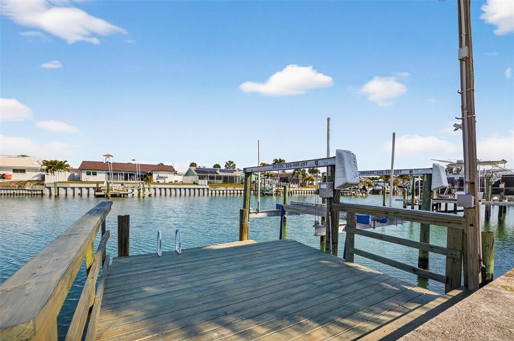 4426 43RD STREET S, ST PETERSBURG, FL 33711 — zdjęcie 3