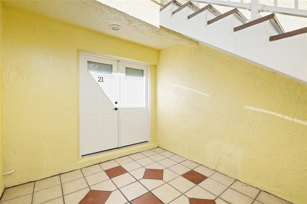 1 WINDRUSH BOULEVARD # 21, INDIAN ROCKS BEACH, FL 33785 — zdjęcie 2