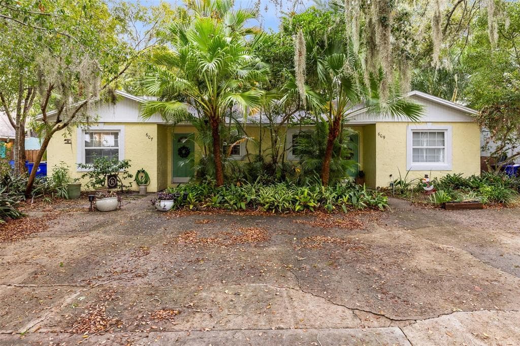607-609 CALIFORNIA AVENUE, ST CLOUD, FL 34769